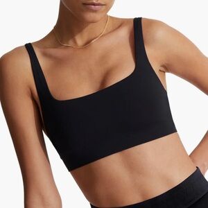 NWT Varley The Everyday Sport Bra black square neck removable pads adjustable S